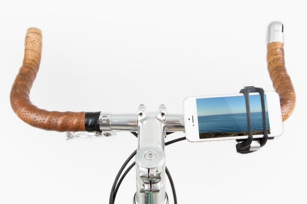 llevar tu celular en la bicicleta